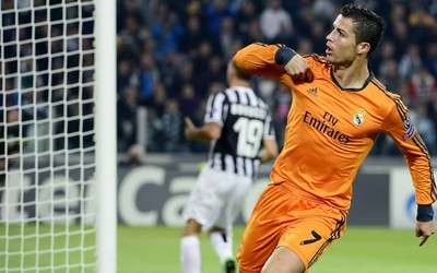 熊猫体育焦点-克拉马里奇帽子戏法登顶射手榜